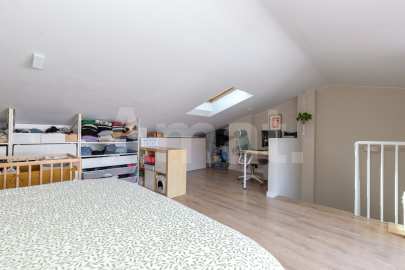 Ático dúplex con terraza y reformado, en el centro -32