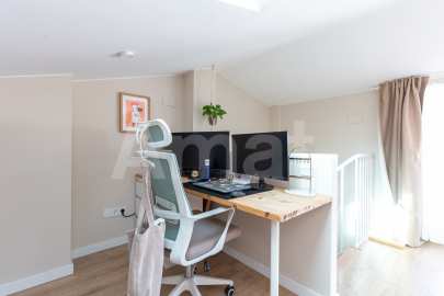 Ático dúplex con terraza y reformado, en el centro -34