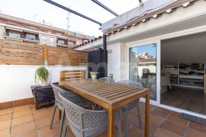 Ático dúplex con terraza y reformado, en el centro -38