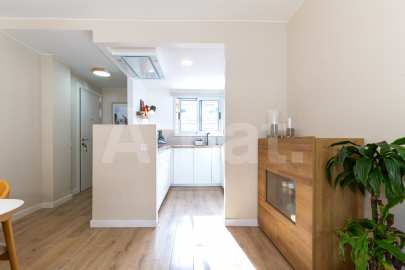 Ático dúplex con terraza y reformado, en el centro -6