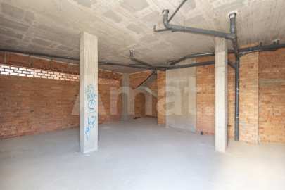 Local comercial diàfan de 129 m² a Montesa – Esplugues
 -11