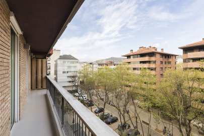 Piso reformado y con vistas al parque, en Tres Torres -36