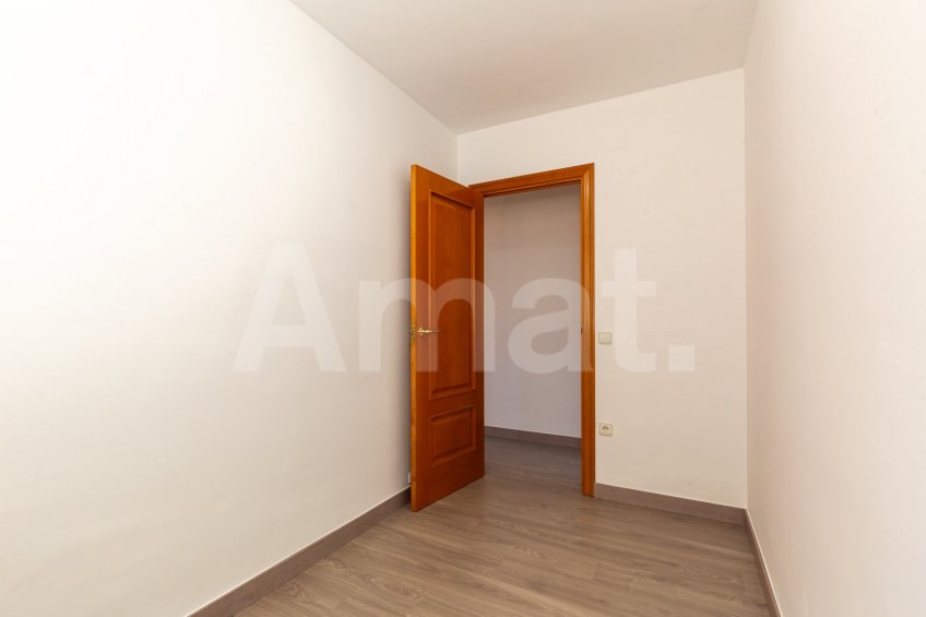 Fantástico piso de 4 dormitorios en planta baja con jardín -20