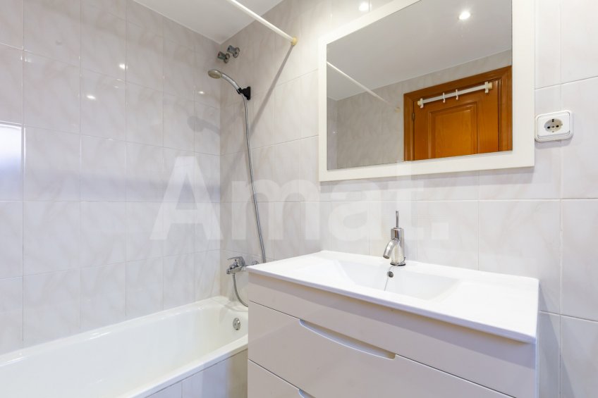 Fantástico piso de 4 dormitorios en planta baja con jardín -29