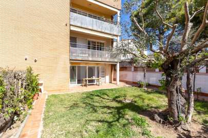 Fantástico piso de 4 dormitorios en planta baja con jardín -10