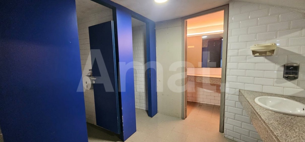 Nave adosada, en polígono Sud-Oest -11