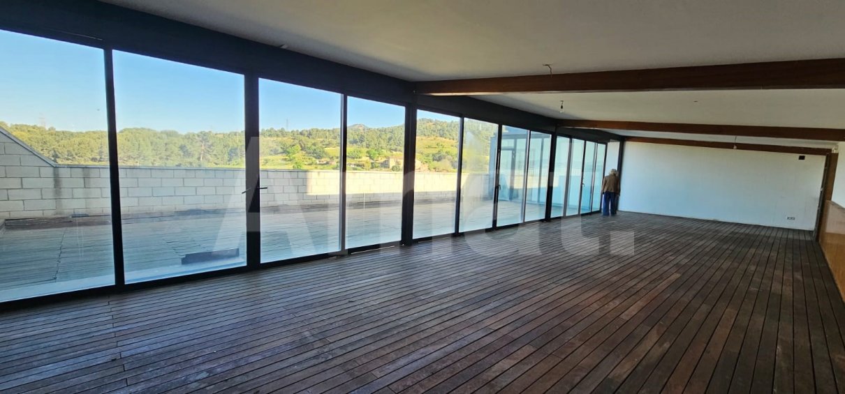 Nave adosada, en polígono Sud-Oest -8