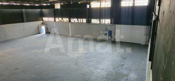 Nave adosada, en polígono Sud-Oest -3