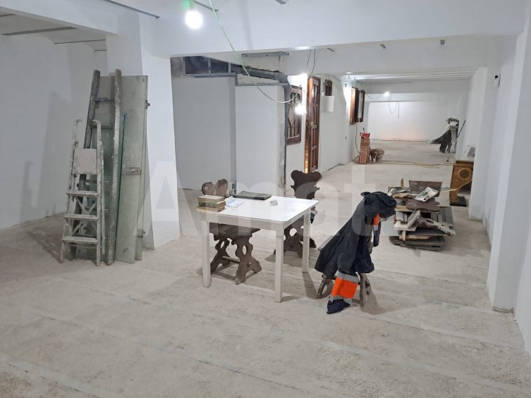 Magnífic local a Séneca. -5