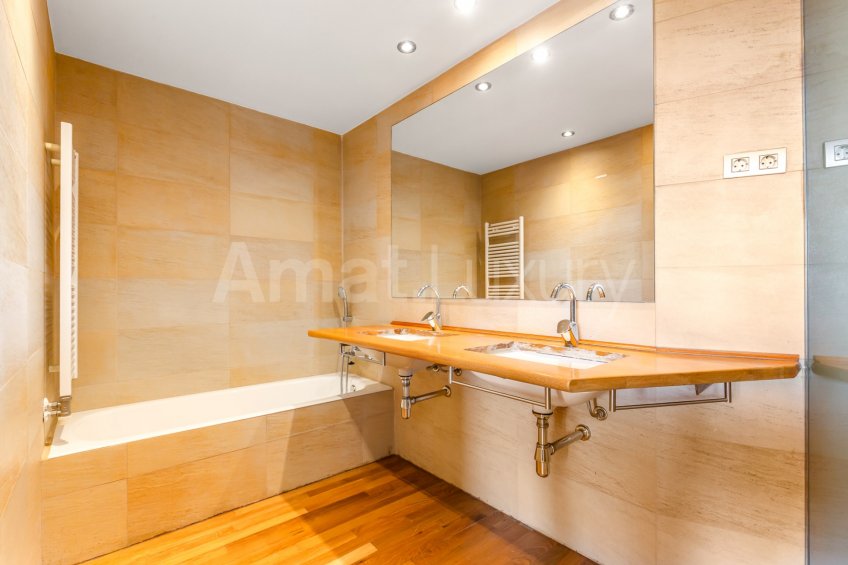 Exclusive penthouse with large terrace and views, in Bonanova -20