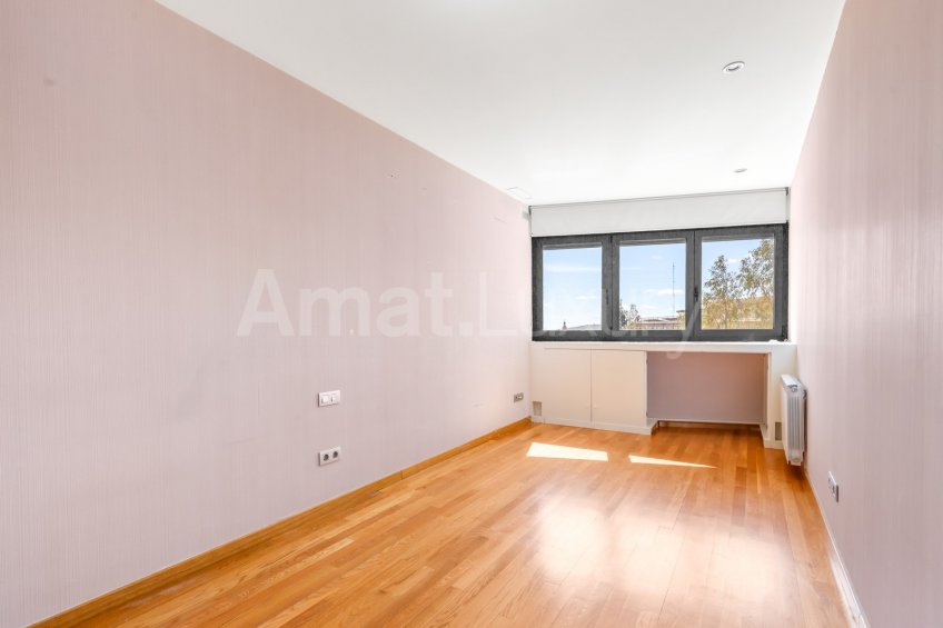 Exclusive penthouse with large terrace and views, in Bonanova -27