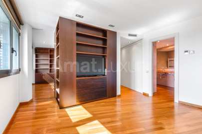 Exclusive penthouse with large terrace and views, in Bonanova -17