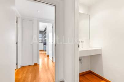Exclusive penthouse with large terrace and views, in Bonanova -18
