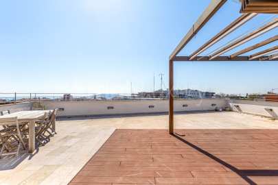 Exclusive penthouse with large terrace and views, in Bonanova -3