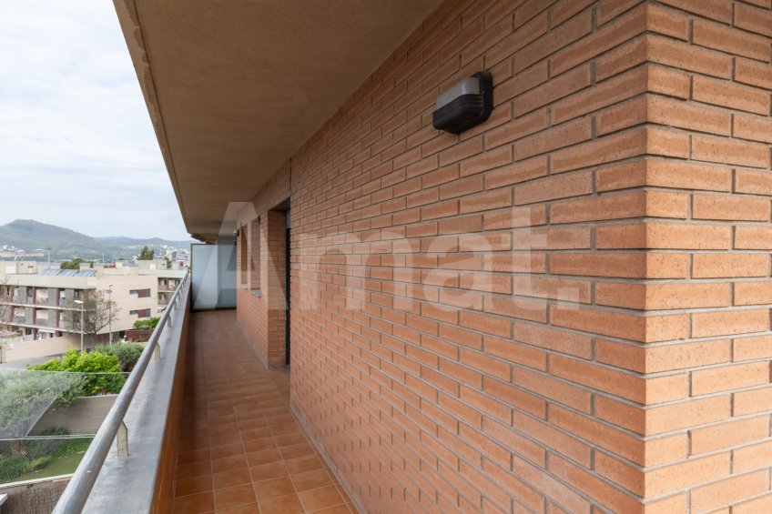 Bright flat with wraparound terrace, in Torreblanca -13