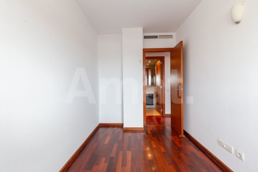 Bright flat with wraparound terrace, in Torreblanca -21