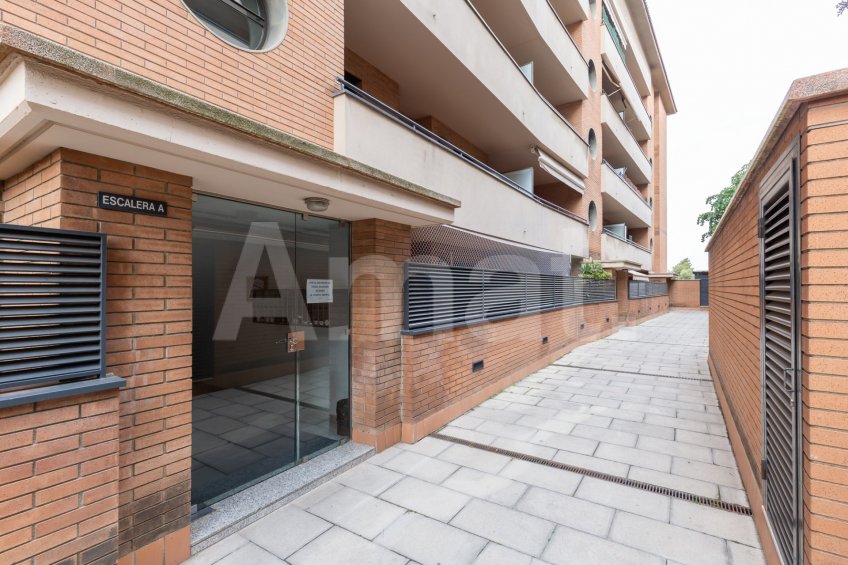 Bright flat with wraparound terrace, in Torreblanca -33
