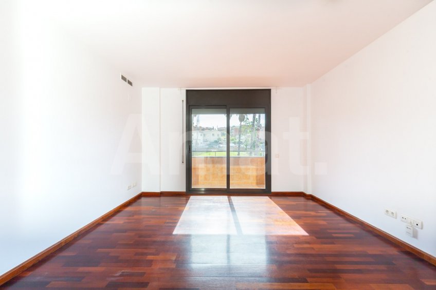 Bright flat with wraparound terrace, in Torreblanca -6