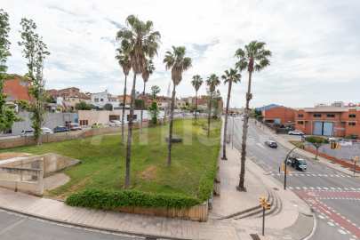 Bright flat with wraparound terrace, in Torreblanca -4