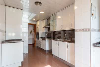 Bright flat with wraparound terrace, in Torreblanca -9