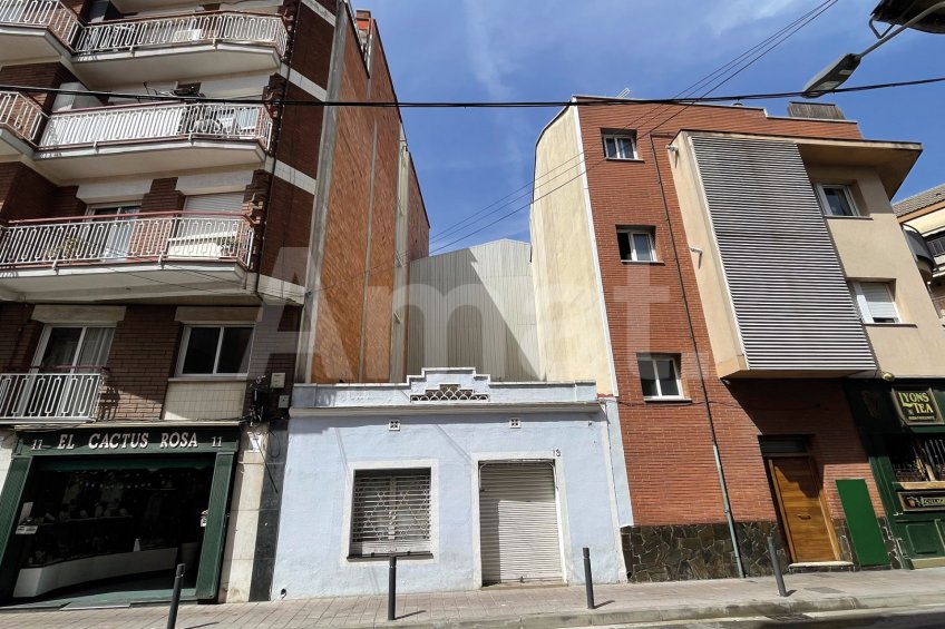 Solar edificable al centre de Sant Joan Despí