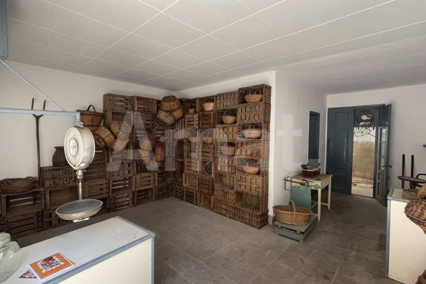 Solar edificable al centre de Sant Joan Despí -7