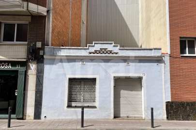 Solar edificable al centre de Sant Joan Despí -2