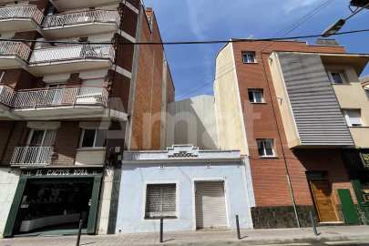 Solar edificable al centre de Sant Joan Despí -3