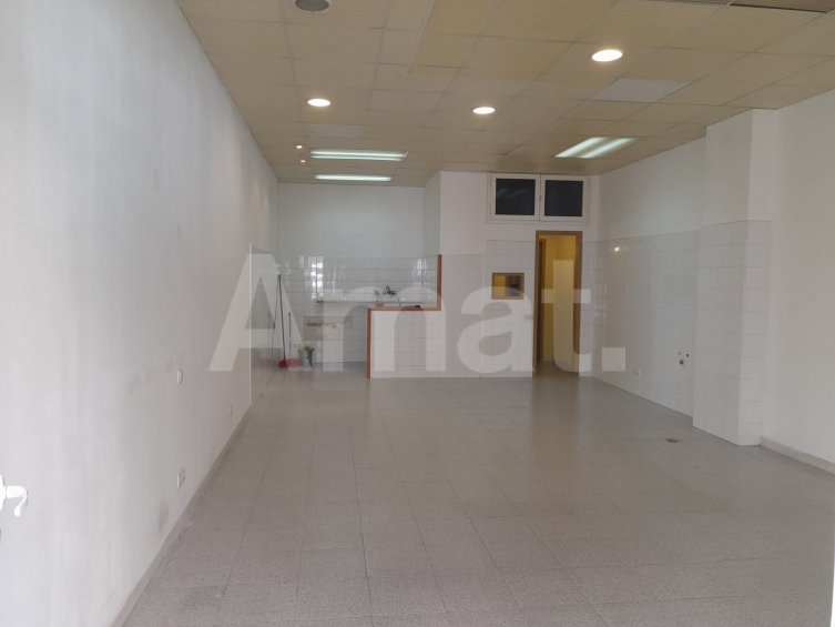 Local comercial al Barri Centre -7