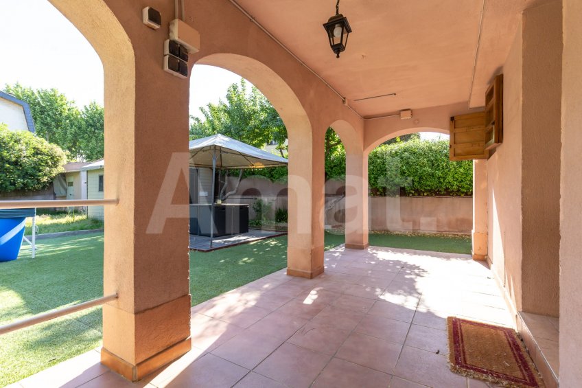 Casa unifamiliar en venda a Mirasol -2