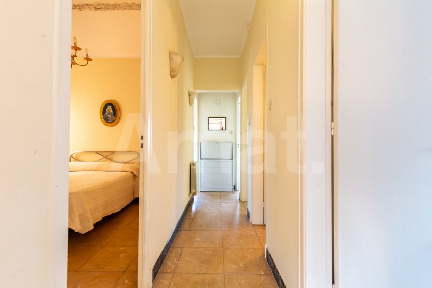 Casa con 2 viviendas, en Santa Maria de Montcada -57