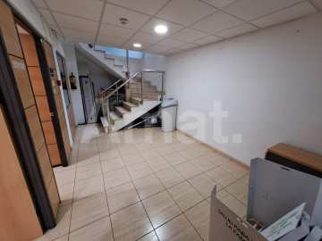 Local comercial de 320 m² en dues plantes a Travessera de Dalt -5
