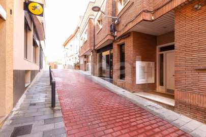 Pis amb terrassa al centre, davant del Mercat -42