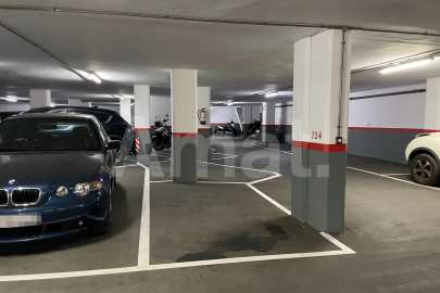 PÁRQUING EN VENTA EN PLENO CENTRO DE ESPLUGAS -8