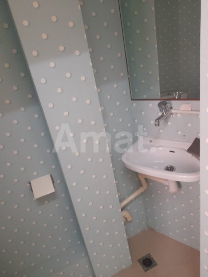 Local comercial al centre de Sant Just Desvern -11