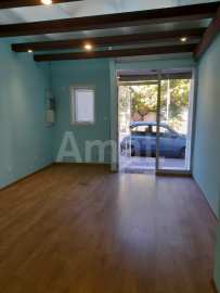 Local comercial al centre de Sant Just Desvern -8