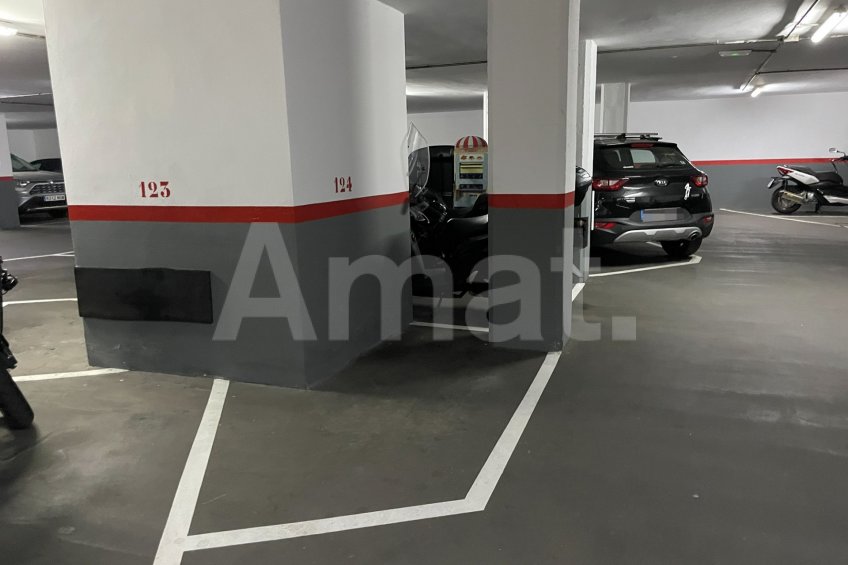 PARKING FOR SALE IN THE CENTER OF ESPLUGAS