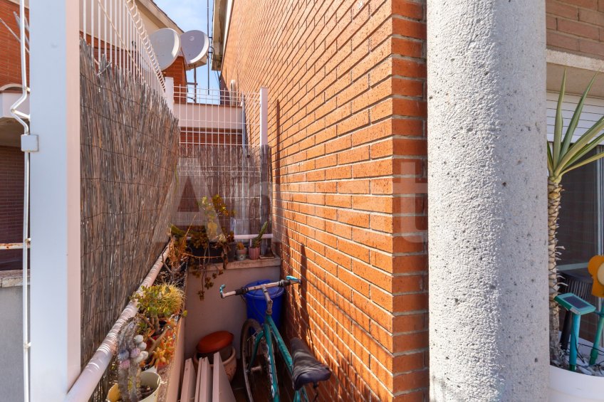 Gran tríplex amb terrassa i piscina, a Les Grases -14
