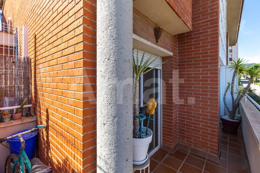 Gran tríplex amb terrassa i piscina, a Les Grases -15