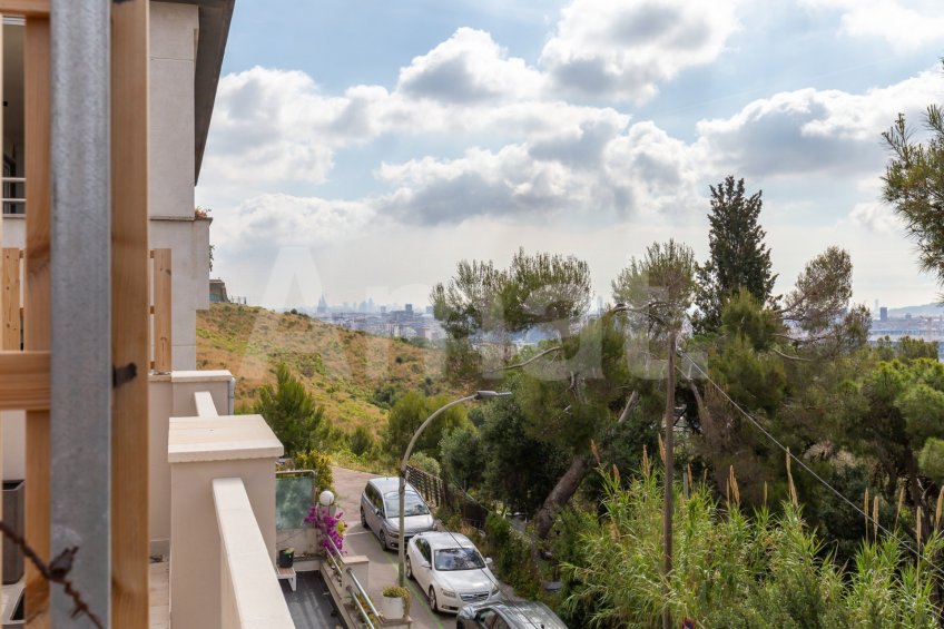 Casa amb vistes, a Finestrelles tocant a Collserola -13