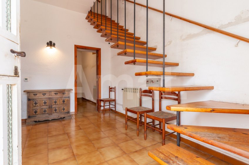 Casa amb vistes, a Finestrelles tocant a Collserola -4