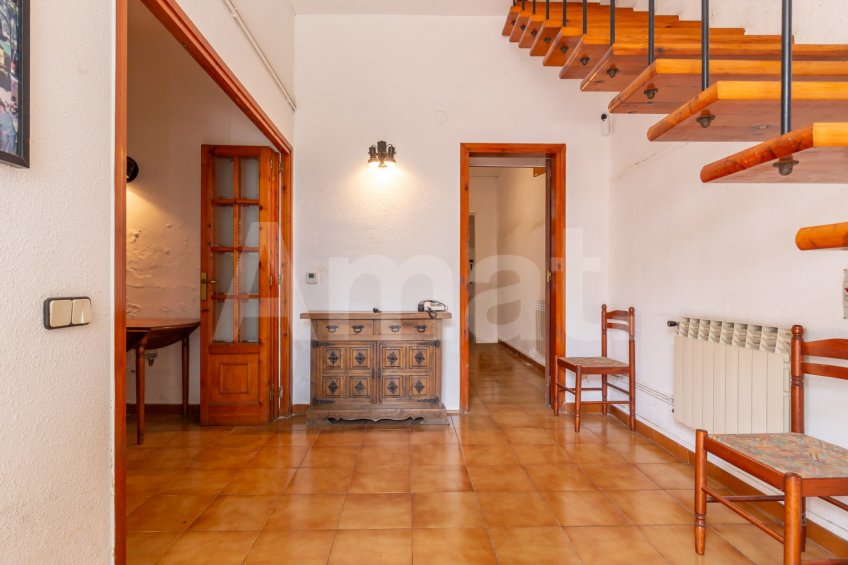 Casa amb vistes, a Finestrelles tocant a Collserola -5