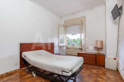 Casa amb vistes, a Finestrelles tocant a Collserola -24