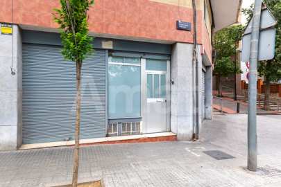 Gran local cantoner de 398 m² a Esplugues, junt a la Ronda de Dalt -33