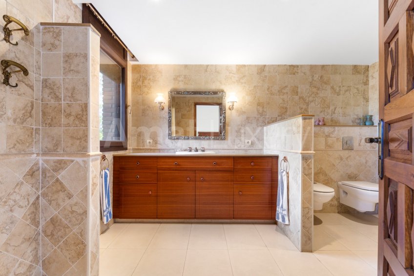 Exclusiva villa con piscina en Mas Fuster, Valldoreix -34
