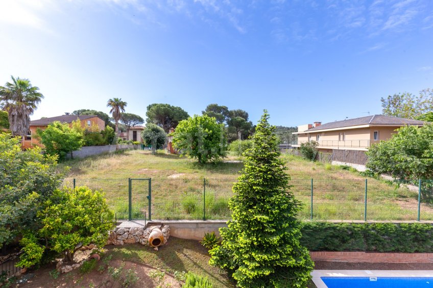 Exclusiva villa con piscina en Mas Fuster, Valldoreix -45