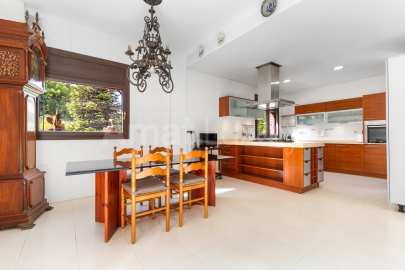 Exclusiva villa con piscina en Mas Fuster, Valldoreix -15