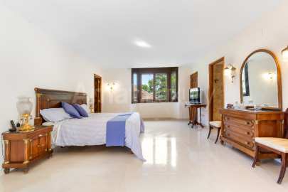 Exclusiva villa con piscina en Mas Fuster, Valldoreix -33