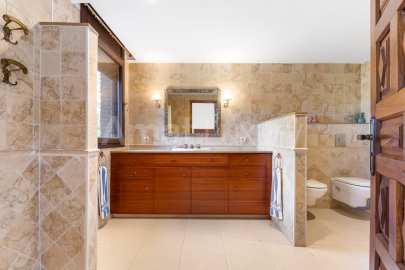 Exclusiva villa con piscina en Mas Fuster, Valldoreix -34