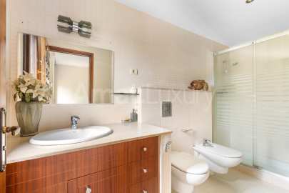 Exclusiva villa con piscina en Mas Fuster, Valldoreix -37